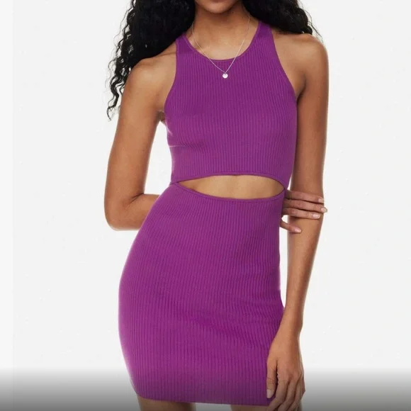 wilfred bodycon dress ON HOLD ARITZIA WILFRED SATIN BODYCON DRESS NEVER